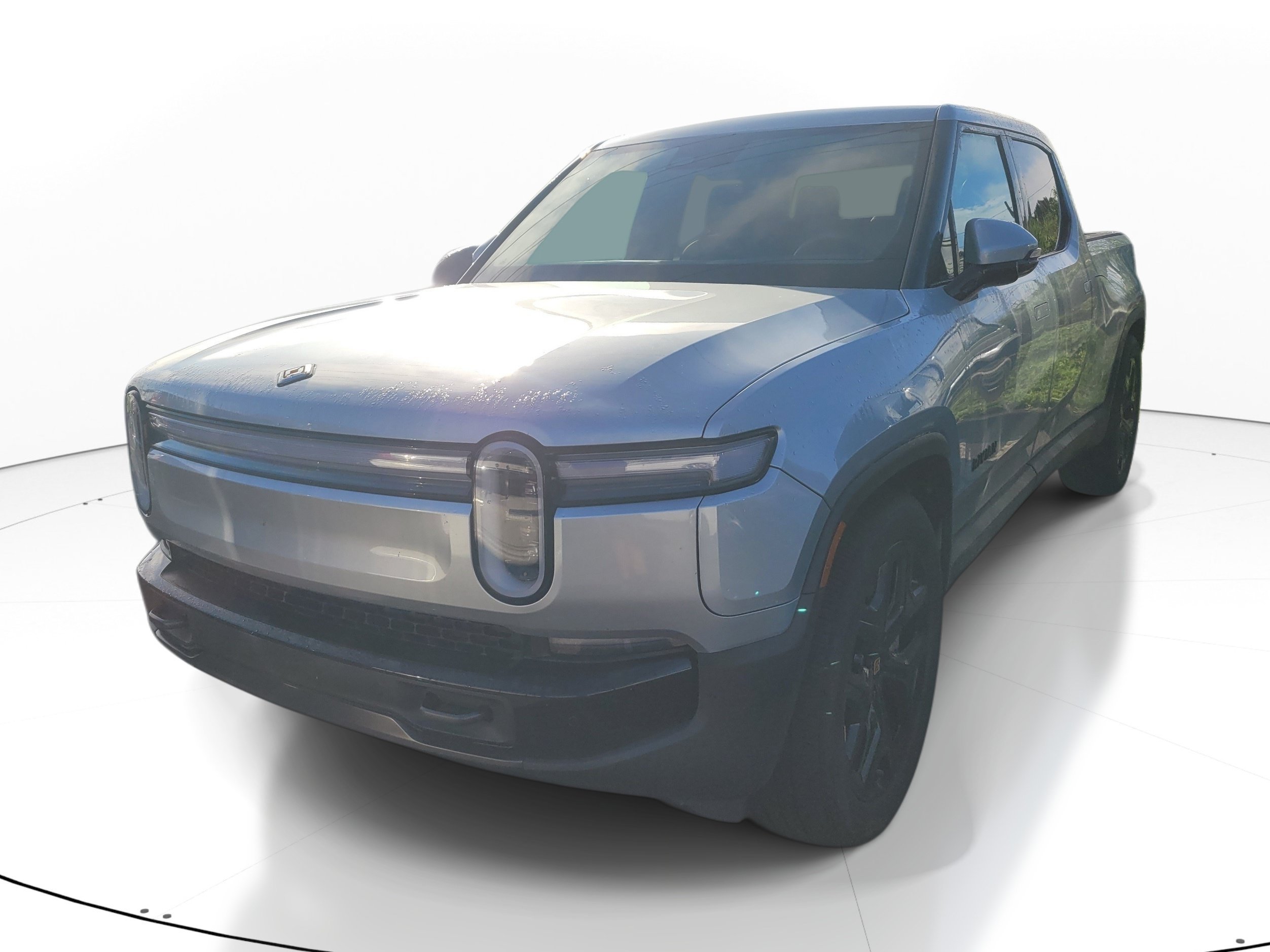 Used 2026  Rivian Dual Motor Large Pack image 3