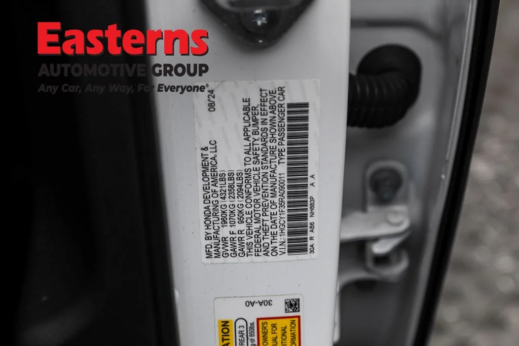 Used 2024 White Honda EX image 34