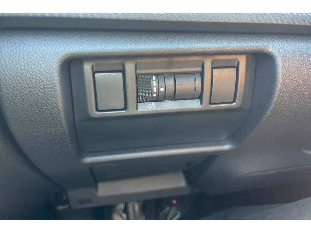 Used 2026 Ice Silver Metallic Subaru Premium image 39