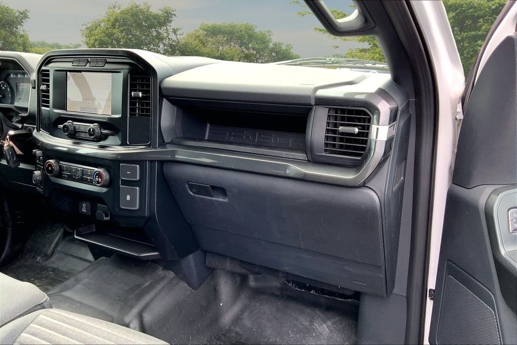 Used 2023 White Ford XL image 25