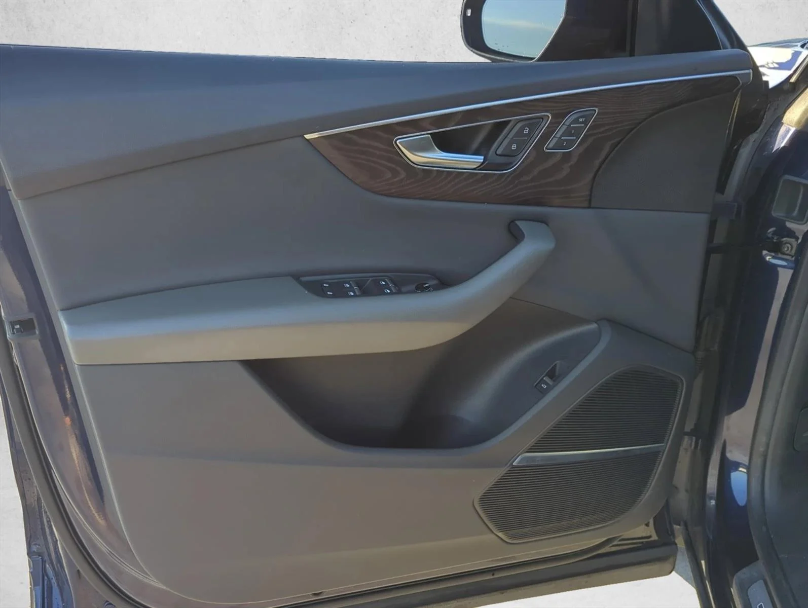 Used 2021 Galaxy Blue Metallic Audi Premium Plus image 7