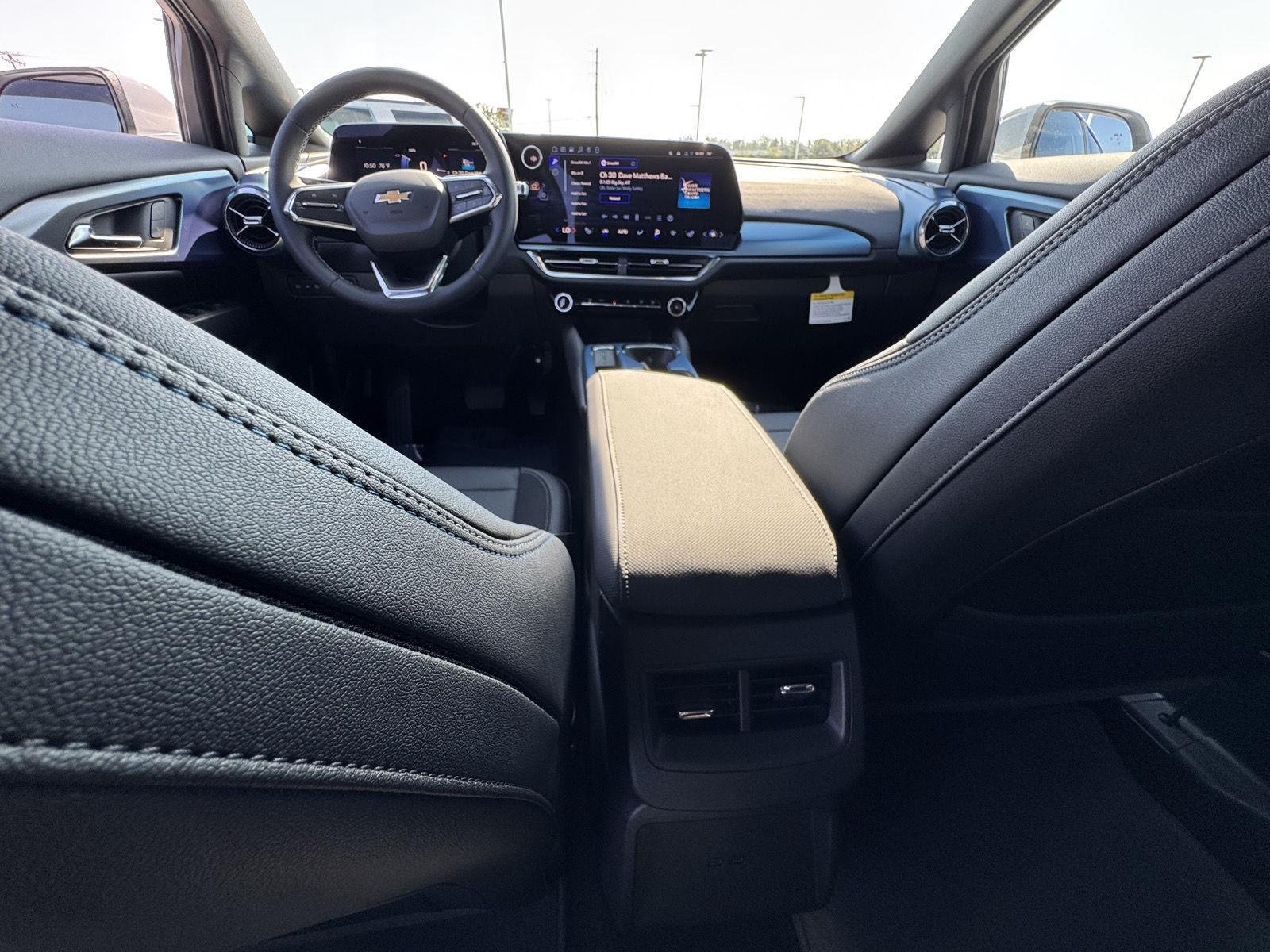 2026 Chevrolet Equinox EV 2LT - Photo 28
