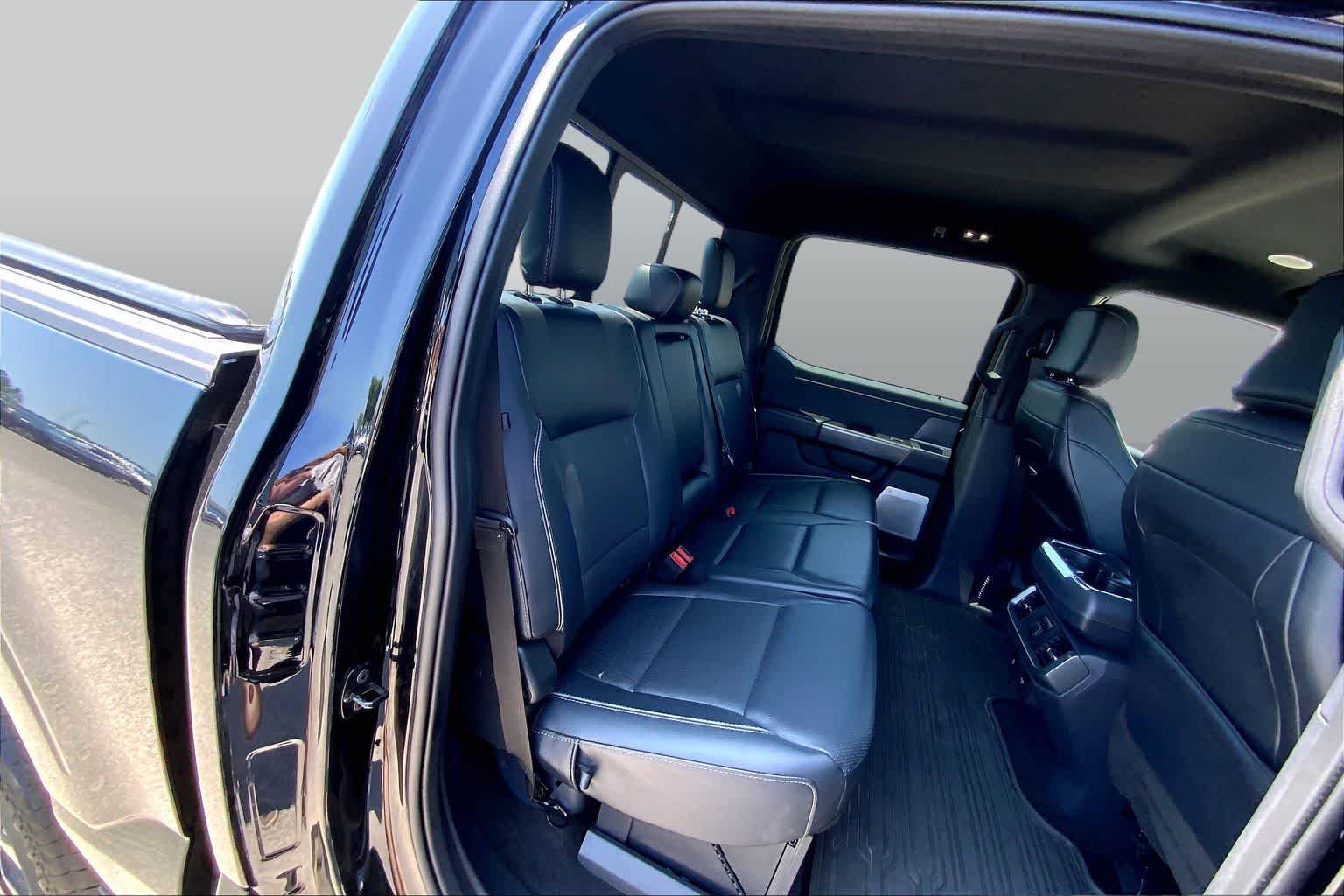 Certified Used 2024 Agate Black Metallic Ford LARIAT image 20