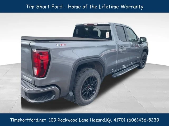 Used 2019 Silver GMC Elevation image 4
