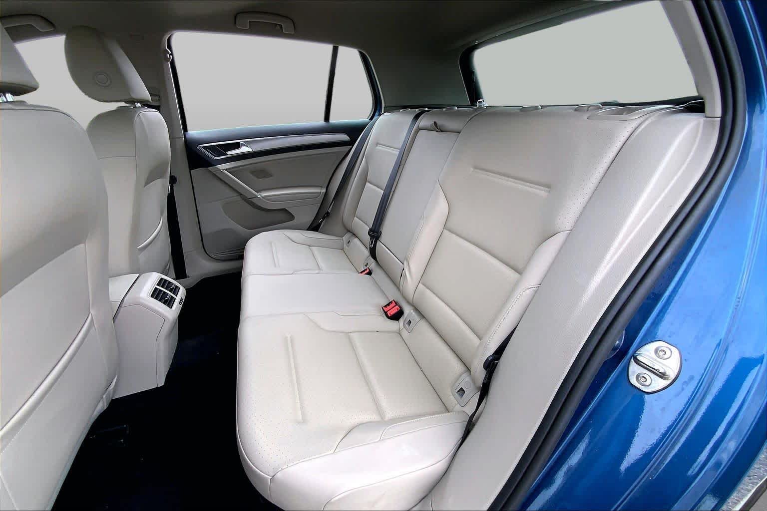 Used 2017 Silk Blue Metallic Volkswagen Wolfsburg Edition image 20