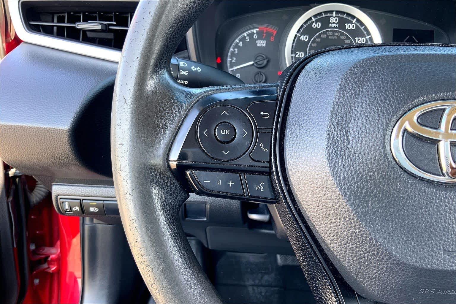 Used 2020 Barcelona Red Metallic Toyota LE image 23