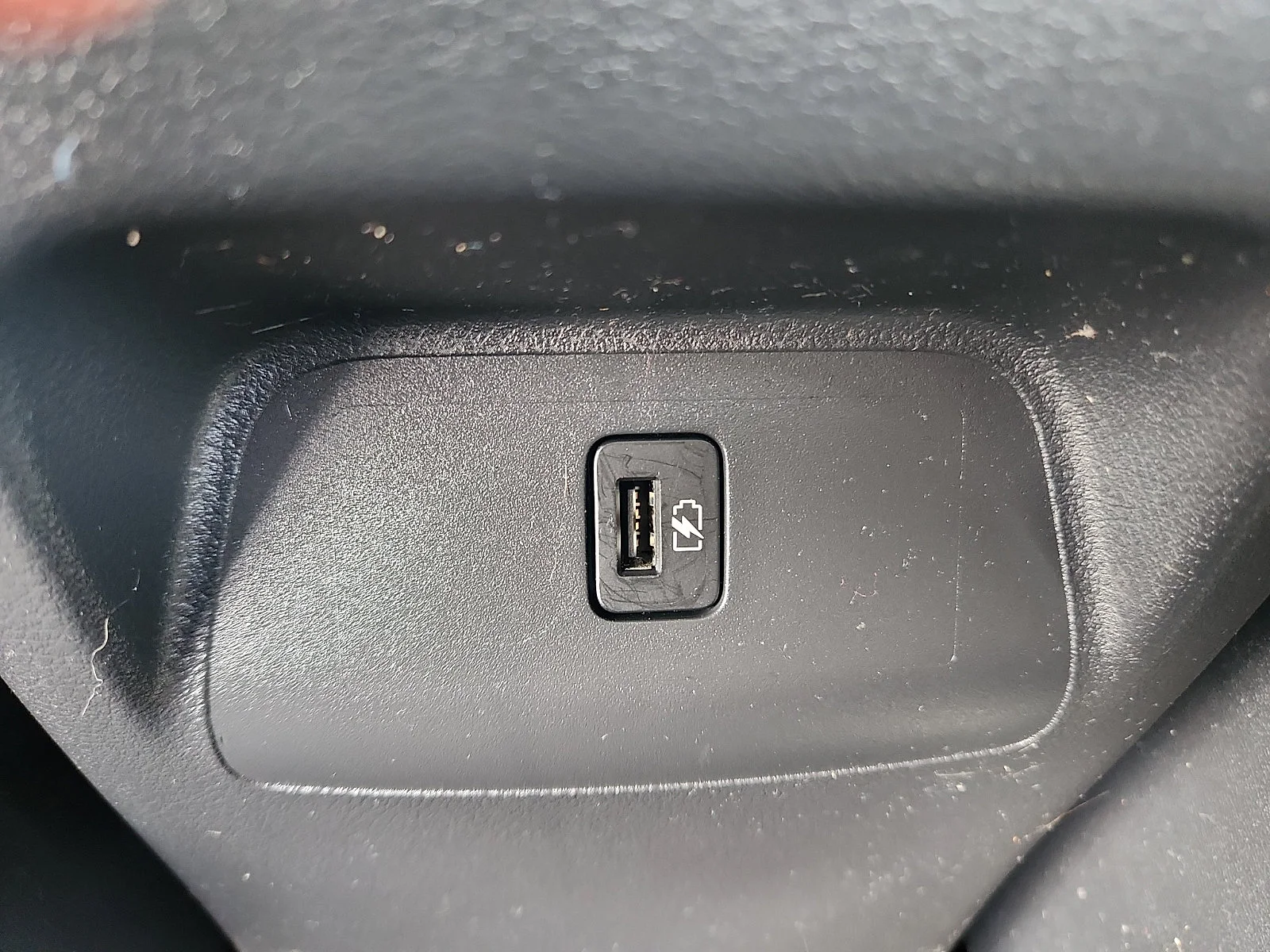 Used 2023 Rosewood Metallic Nissan SV image 11