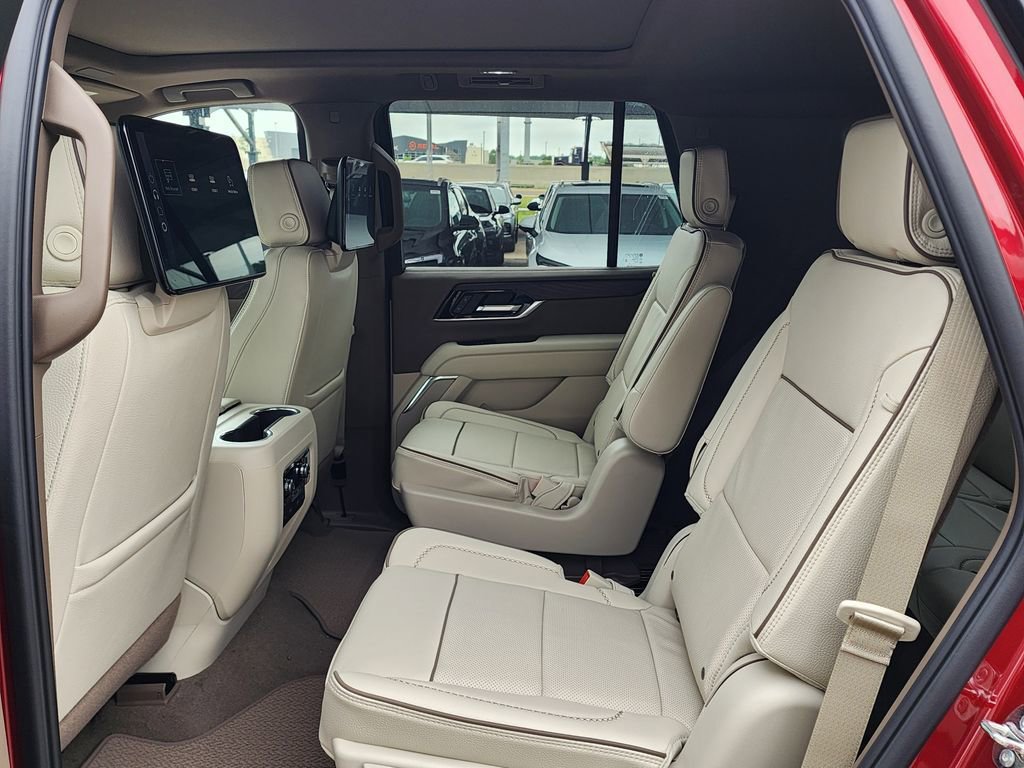 2026 GMC Yukon Denali - Photo 51