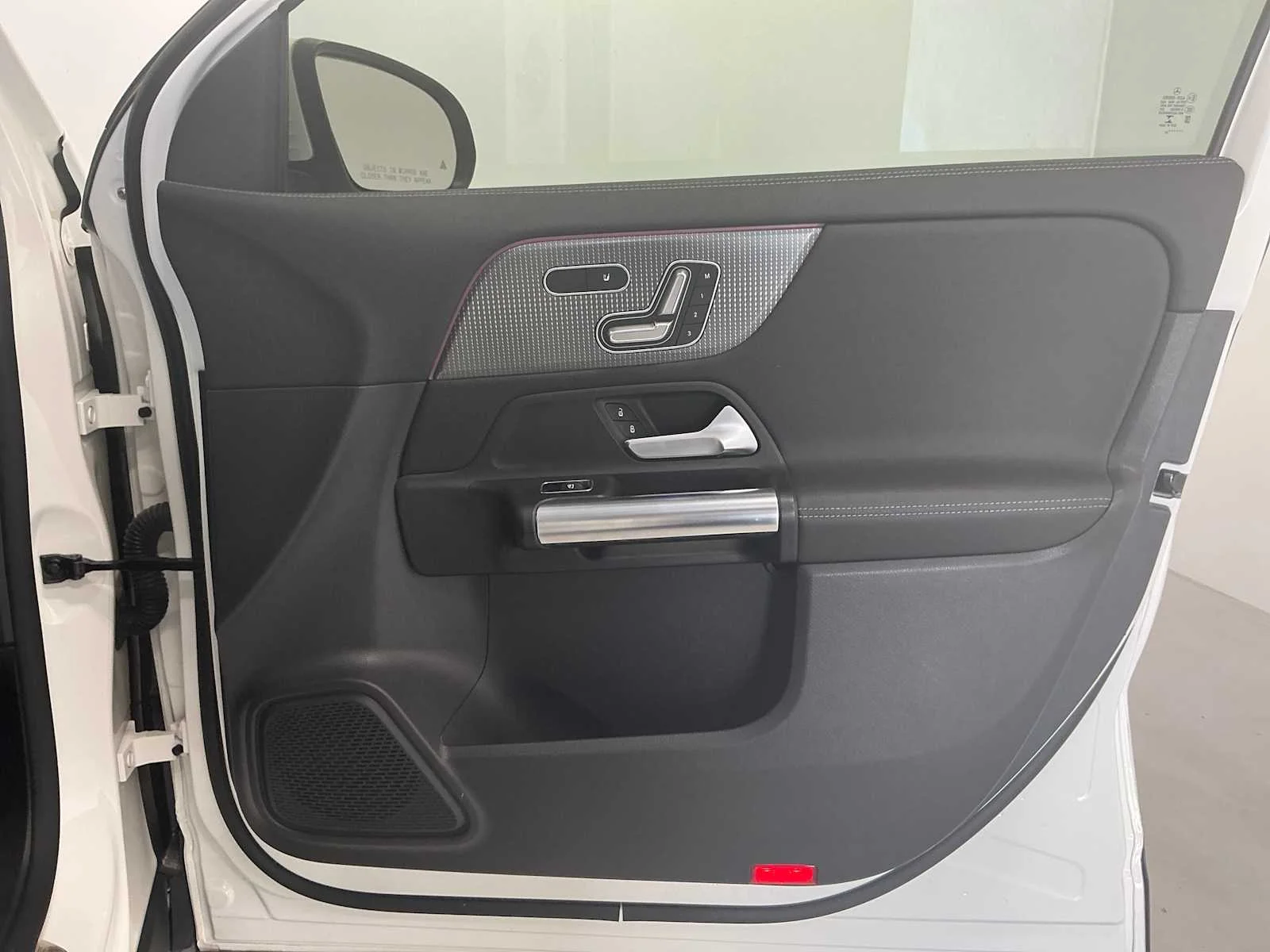 Certified Used 2022 Polar White Mercedes-Benz GLA 250 image 18
