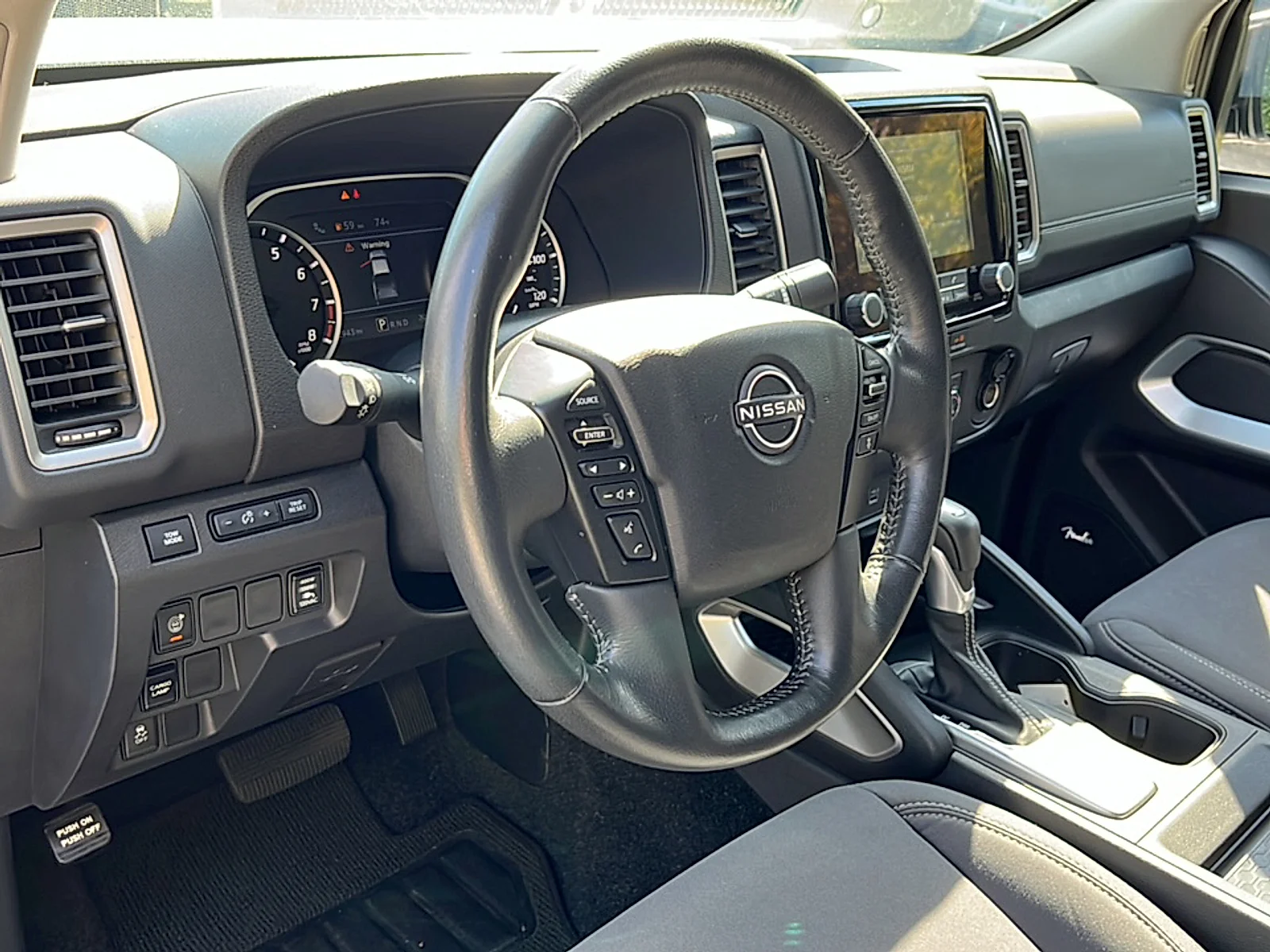 Used 2024 Glacier White Nissan Crew Cab SV 4x2 image 7