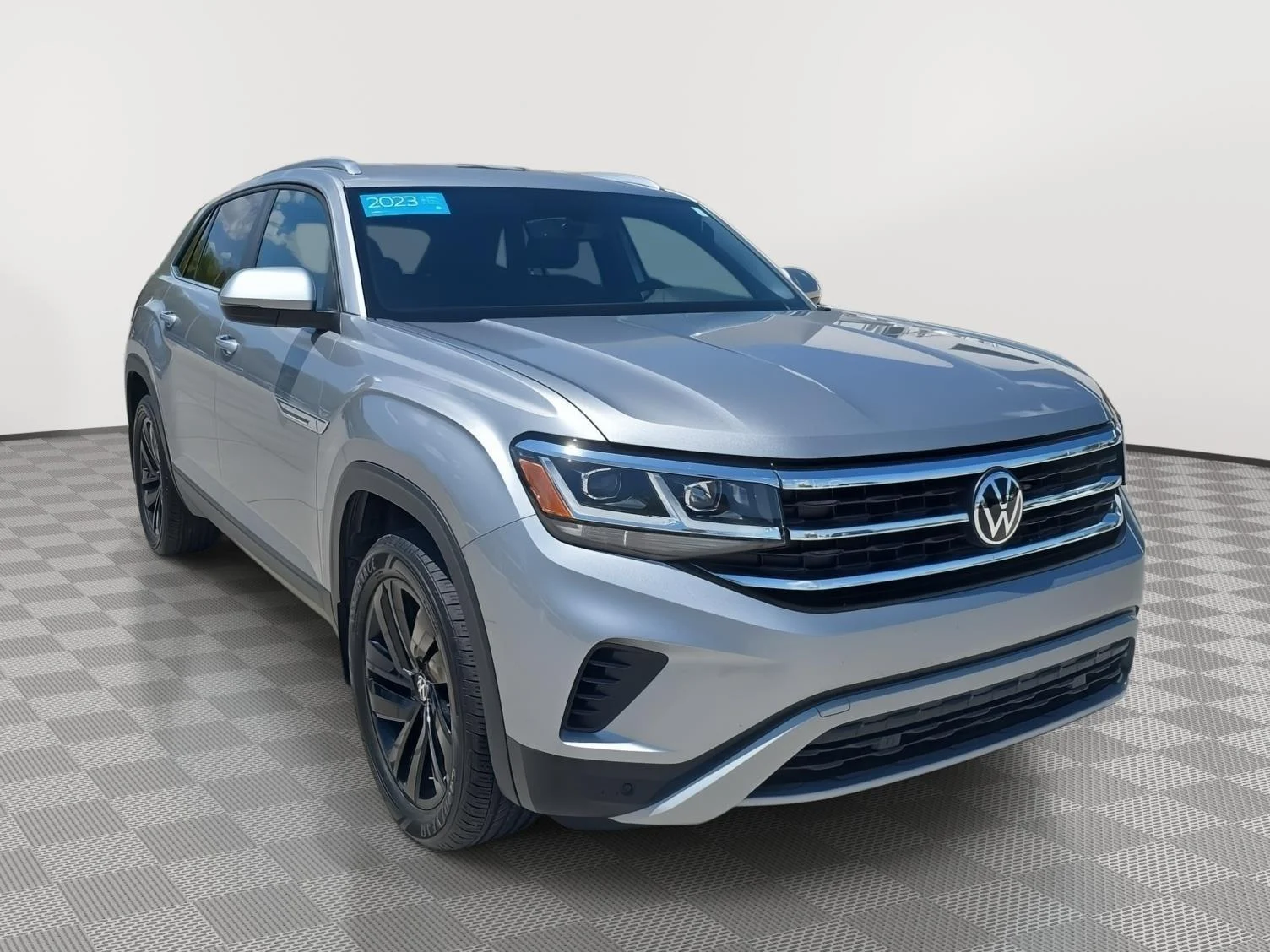 2023 Volkswagen Atlas Cross Sport 2.0T SE w/Tech 4MOTION's photo