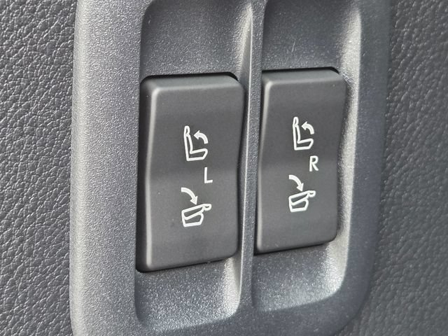 New 2026 Wind Chill Pearl Lexus PREMIUM AWD image 28
