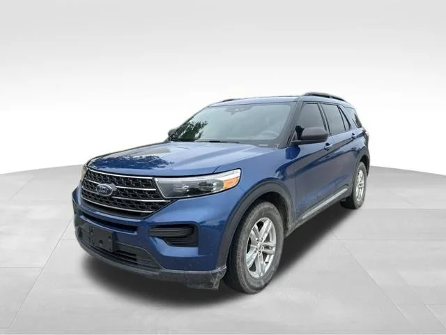 Used 2020 Blue Ford XLT image 7