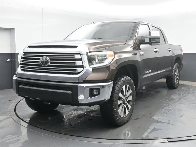 Used 2019 Brown Toyota Limited image 9