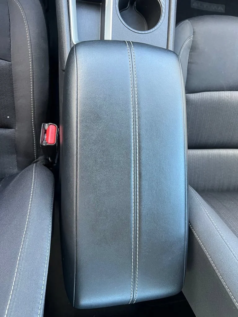 2025 Nissan Altima SV - Photo 19