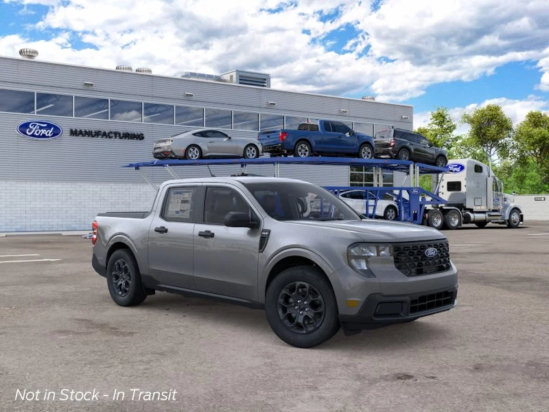 New 2026 Carbonized Gray Metallic Ford XLT image 7