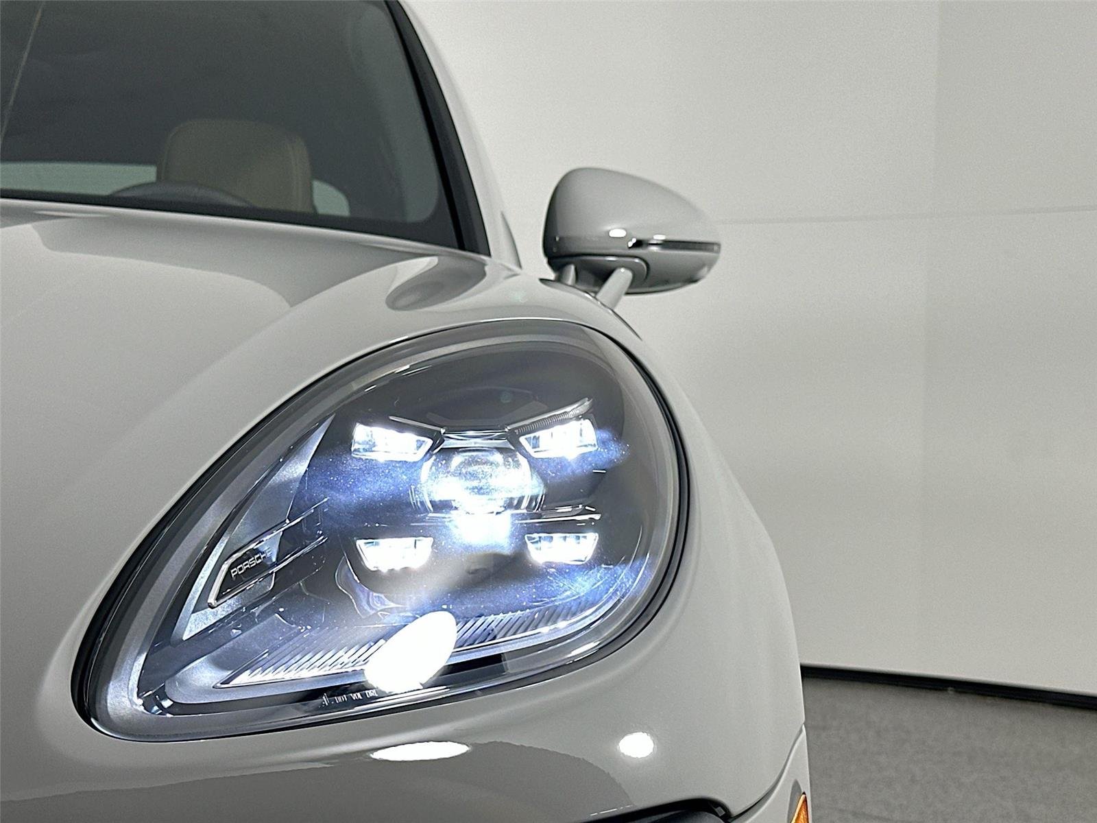 New 2026 Chalk Porsche S image 15