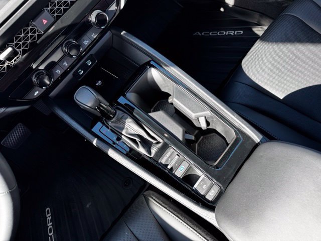 2026 Honda Accord Hybrid EX-L - Photo 14