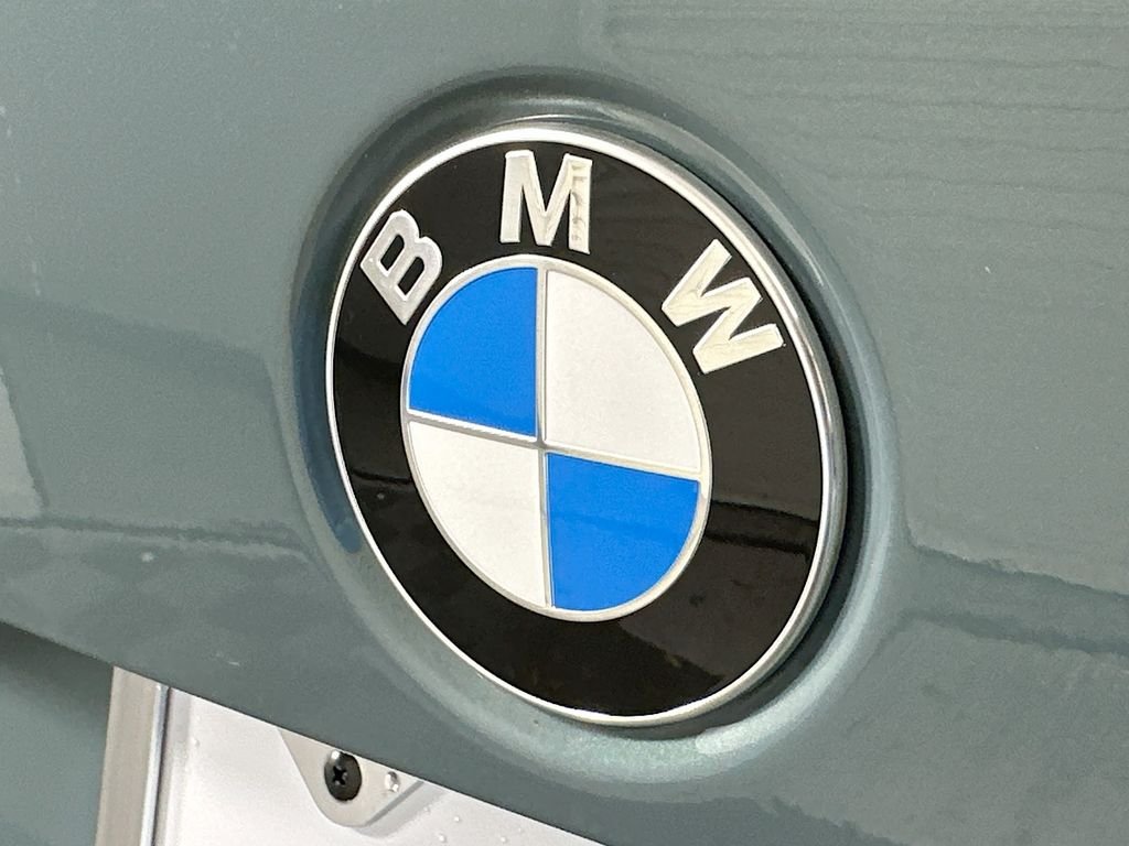 Used 2026 Cape York Green Metallic BMW xDrive28i image 22