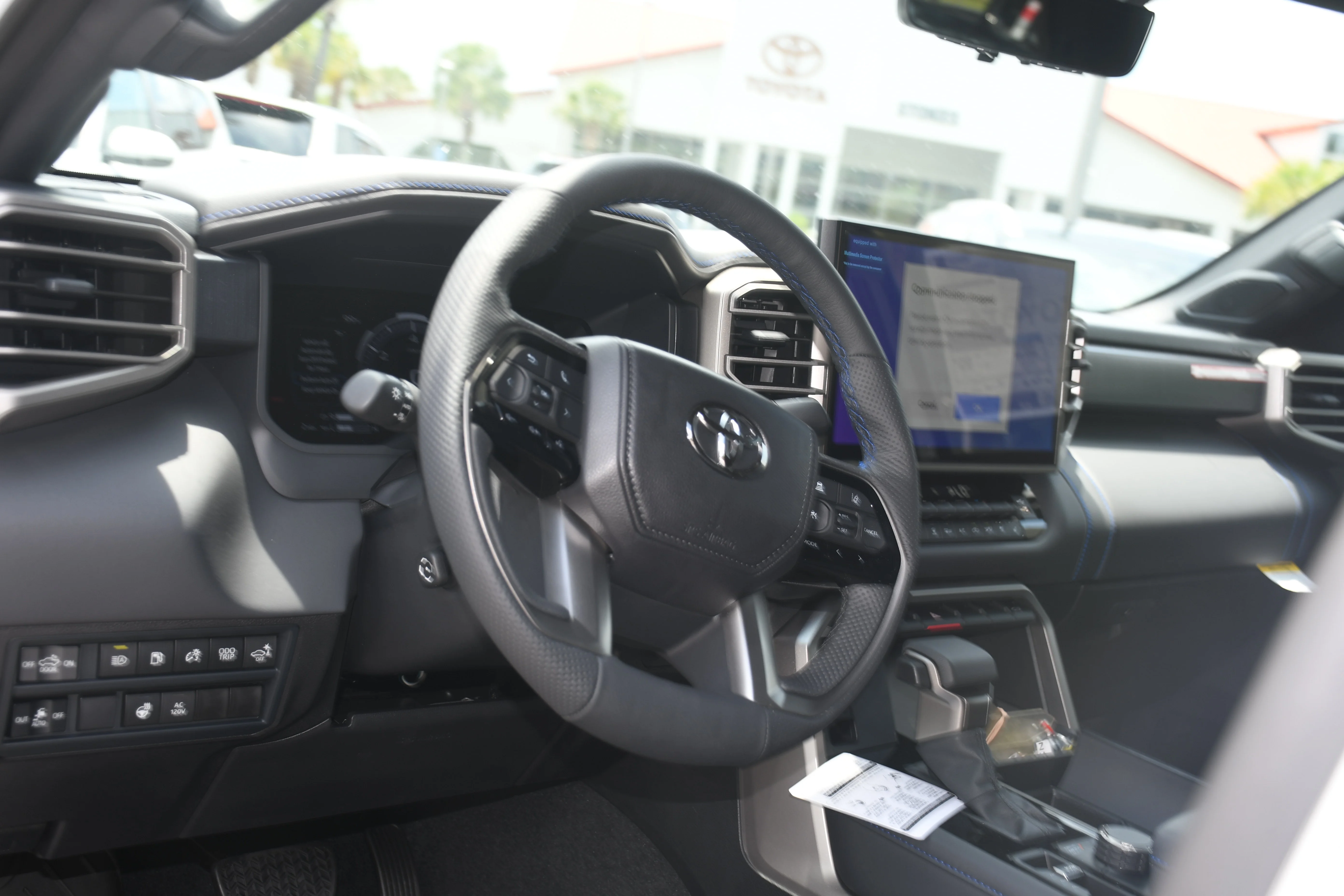 New 2026 Wind Chill Pearl Toyota Platinum i-FORCE MAX image 4