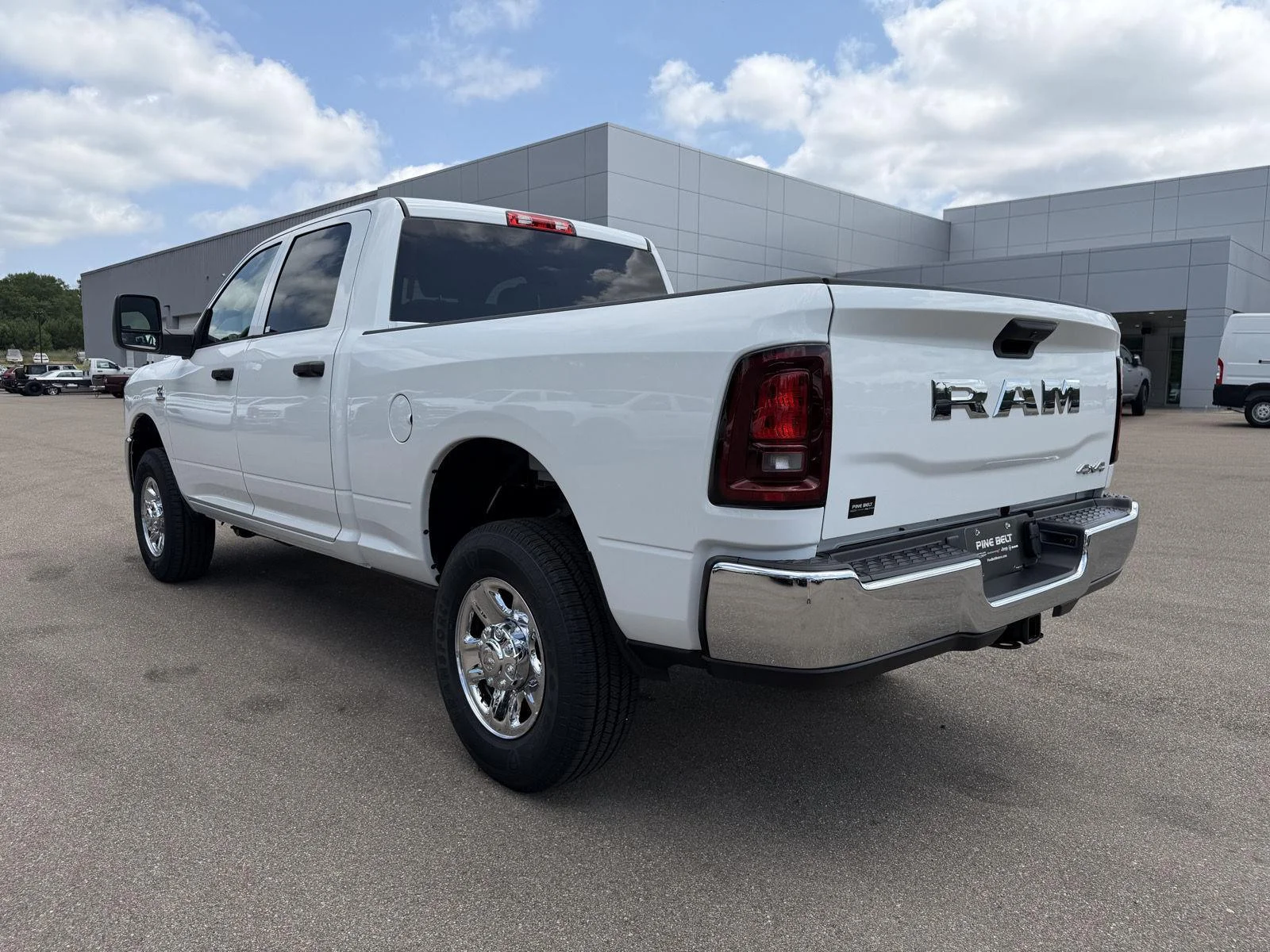 New 2026 Bright White Clear-Coat Exterior Paint RAM Tradesman image 4