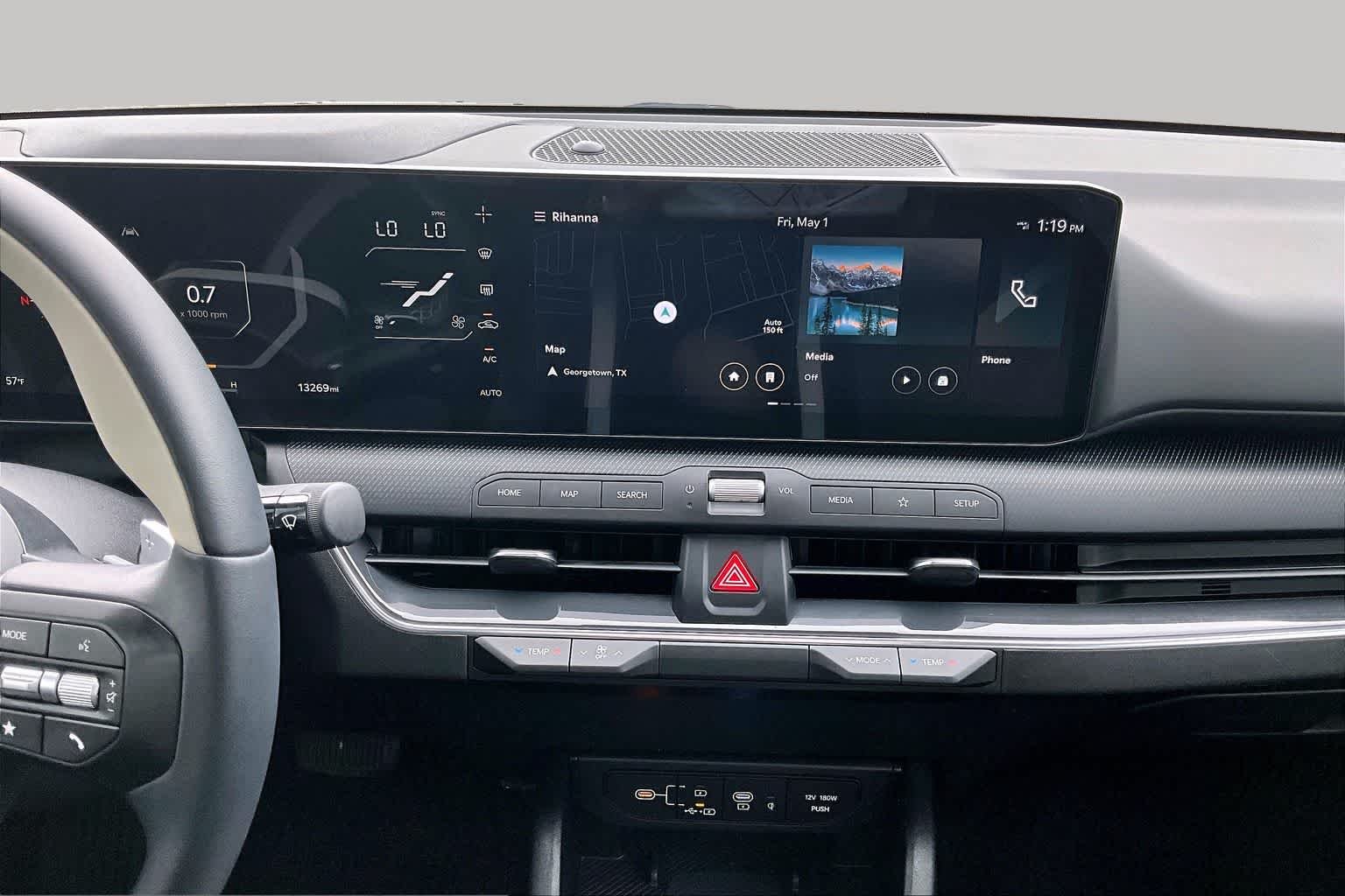 Used 2025 Snow White Pearl Kia GT-Line image 7
