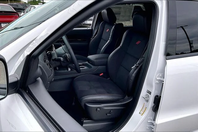New 2026 White Knuckle Clear-Coat Exterior Paint Dodge GT Plus image 10