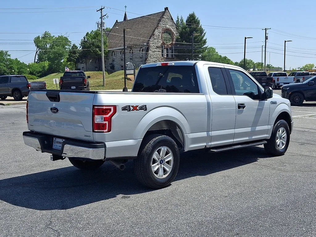 Used 2019 Silver Ford XLT image 6