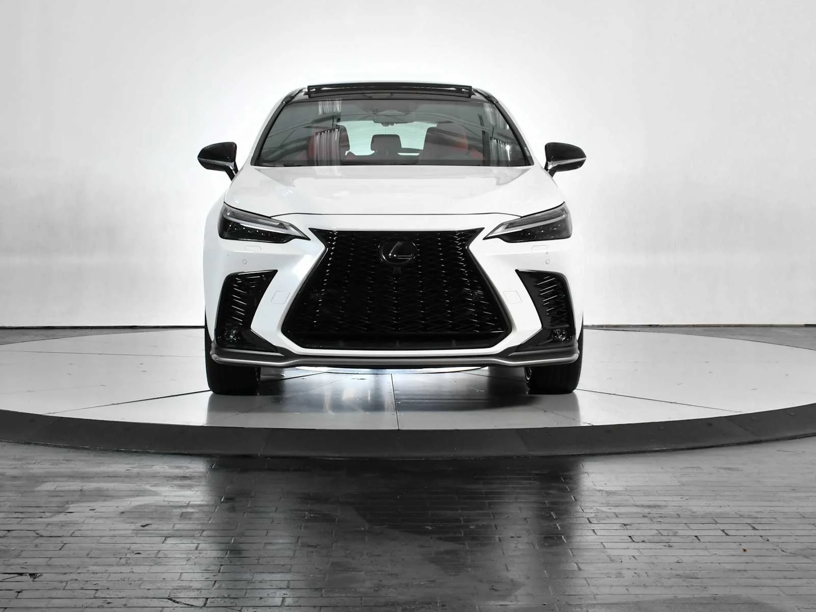 Certified Used 2024 ULTRA WHITE Lexus F SPORT Handling image 10