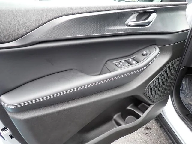 2025 Jeep Grand Cherokee L Altitude - Photo 15