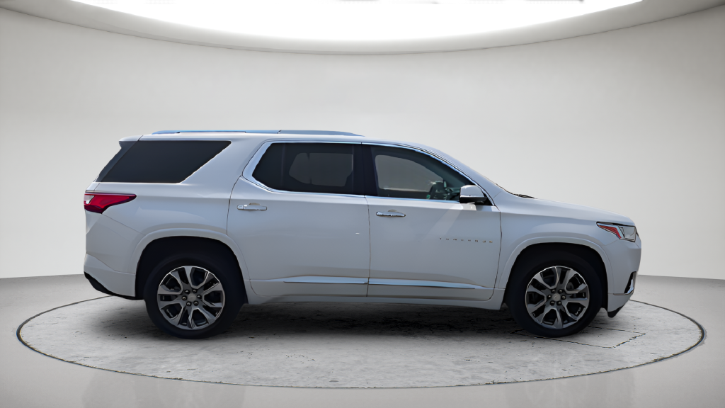 Used 2020 Beige Chevrolet Premier image 9