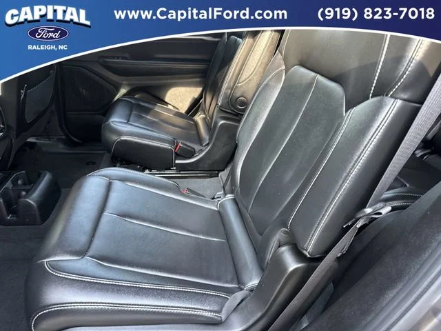 Used 2025 Gray Jeep Limited image 18