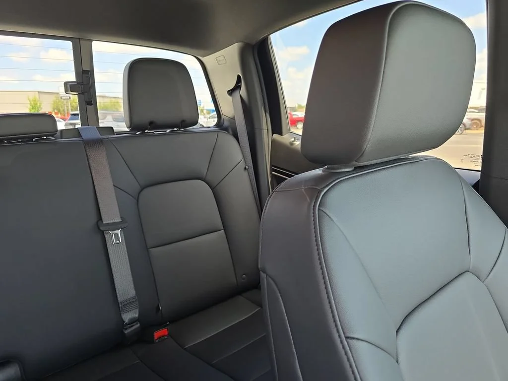 New 2026 Summit White Chevrolet Trail Boss image 14