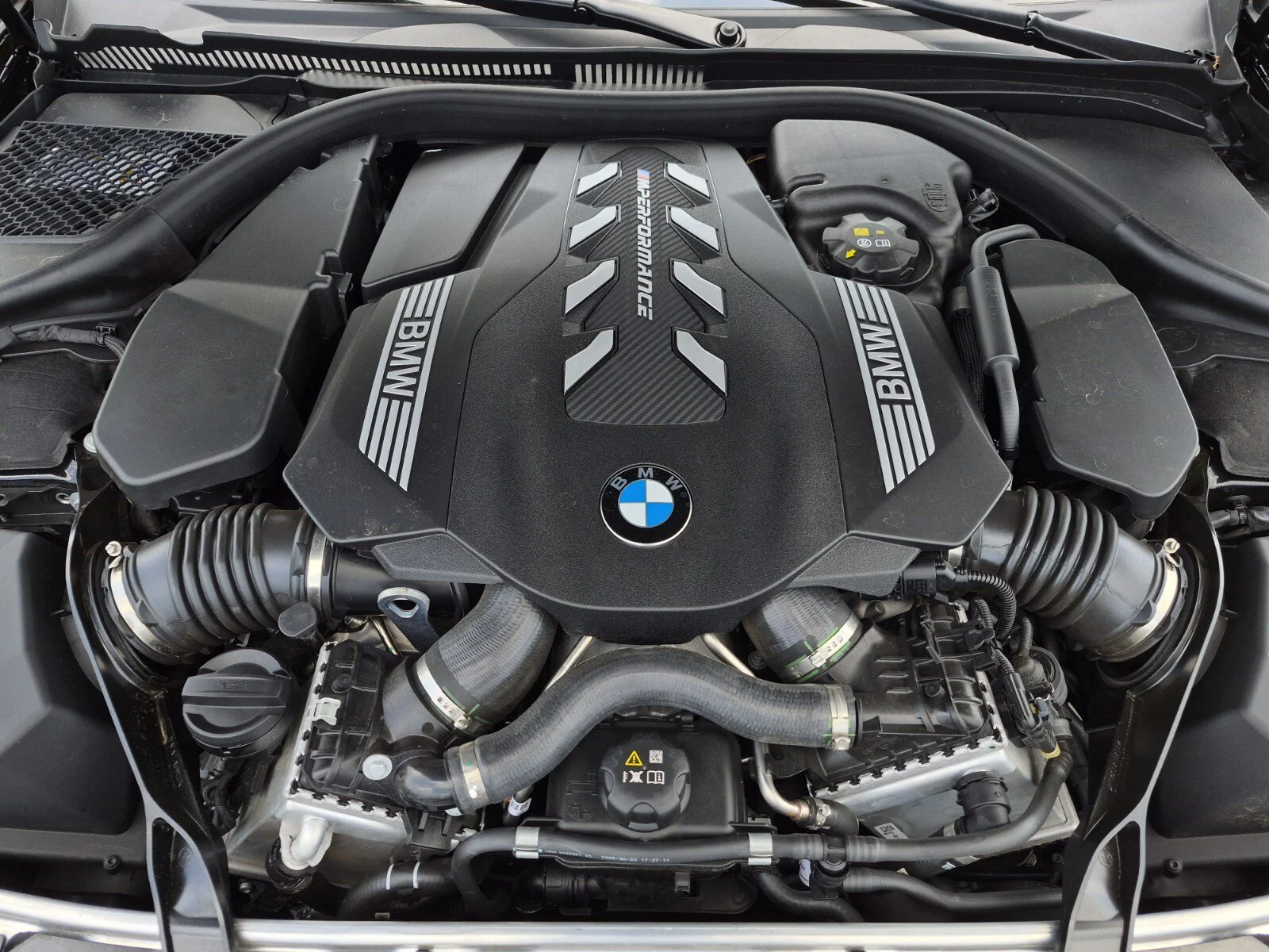 Used 2026 Black Sapphire Metallic BMW M850i xDrive image 12