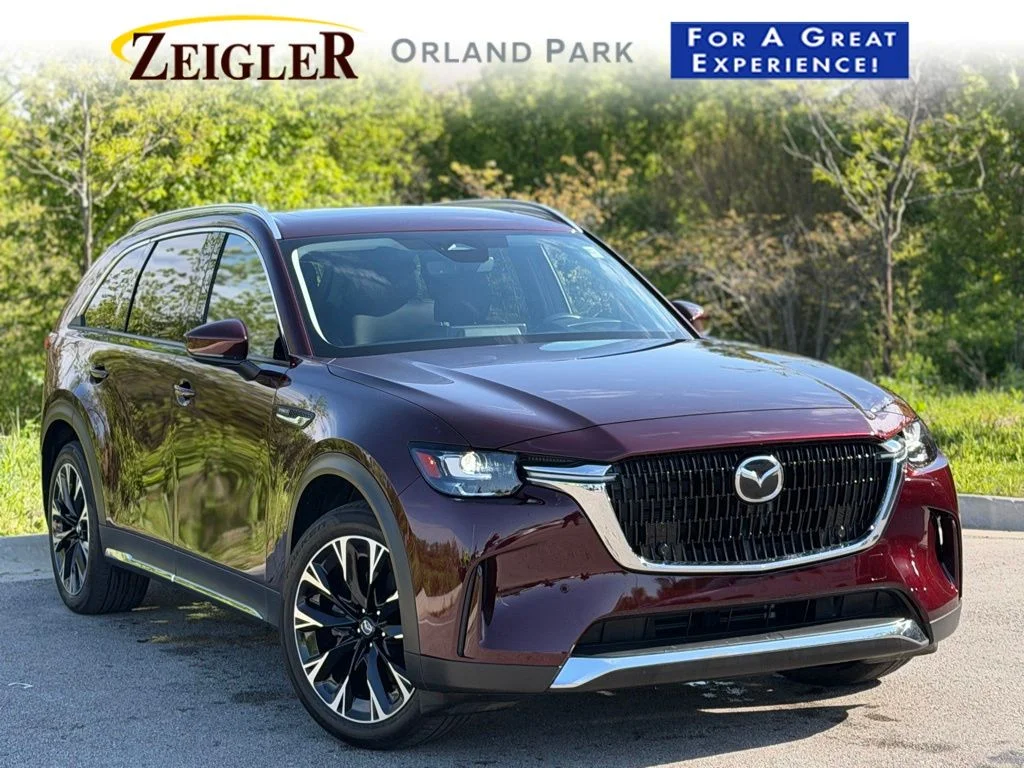 2024 Mazda CX-90 PHEV Premium Package's photo