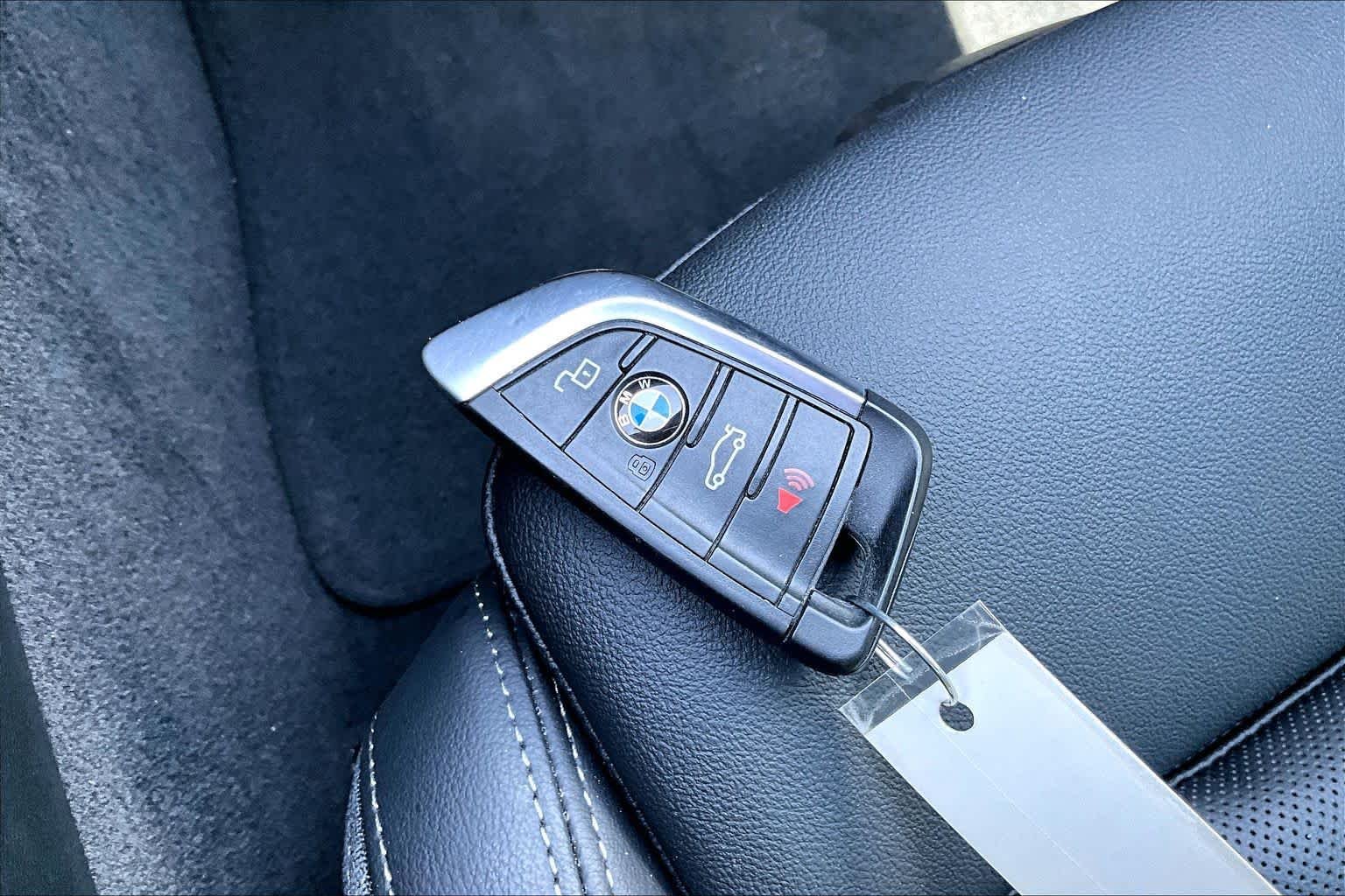 Used 2023 Aventurin Red Metallic BMW M440i xDrive image 12