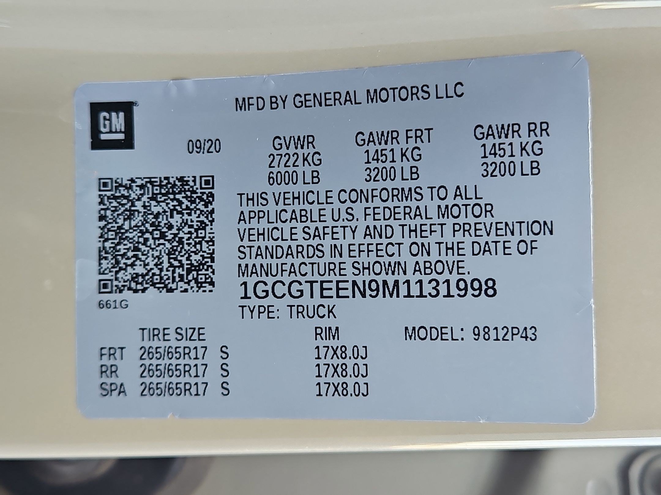 Certified Used 2021 SAND DUNE METALLIC Chevrolet 4WD ZR2 image 33
