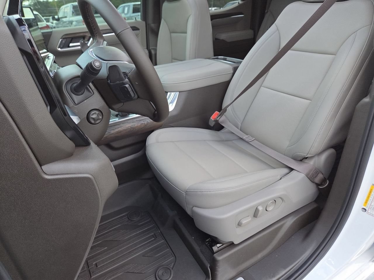 2026 GMC Sierra 1500 SLT - Photo 30