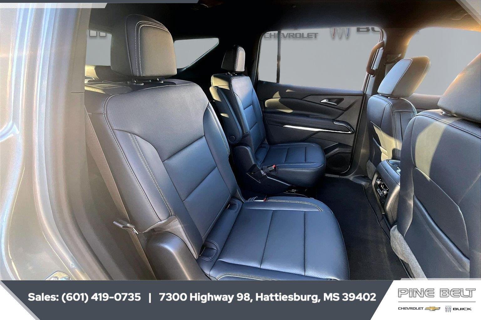 2027 Chevrolet Traverse LT - Photo 20
