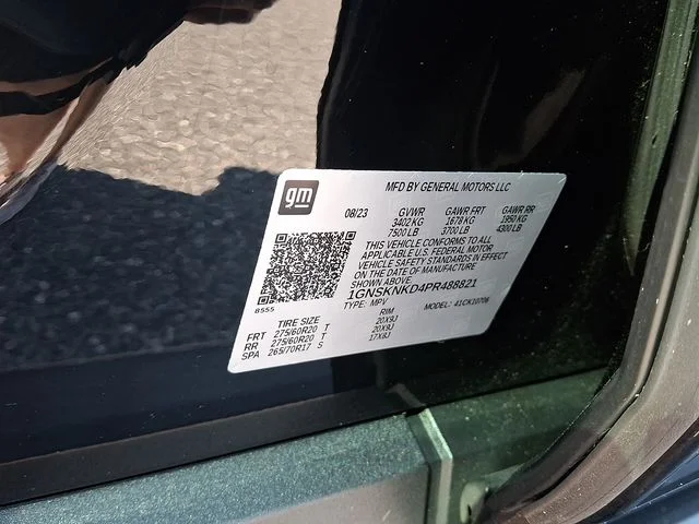 Used 2023 Black Chevrolet LT image 28