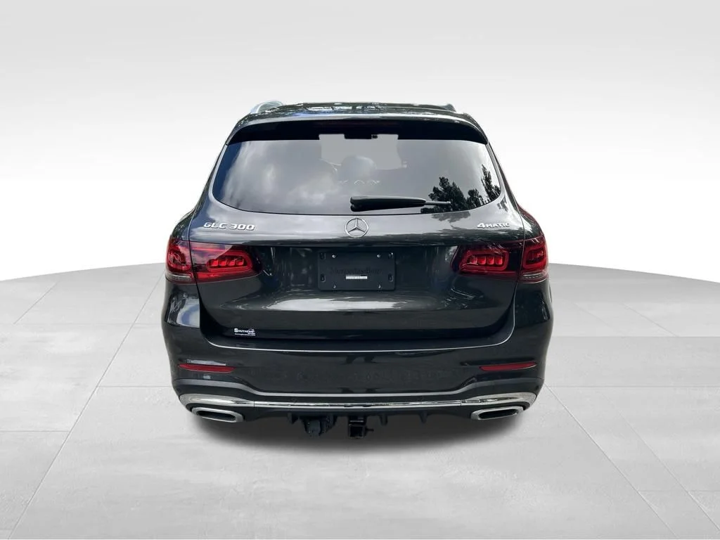 Used 2022 Black Mercedes-Benz GLC 300 image 4