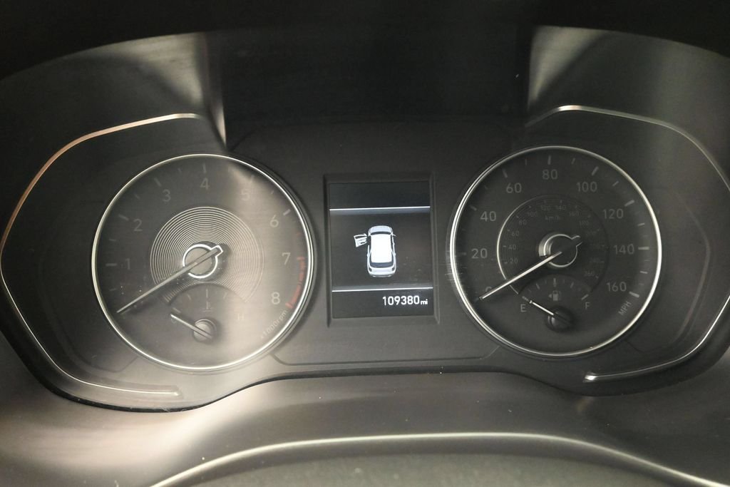 Used 2021 Black Hyundai SEL image 11