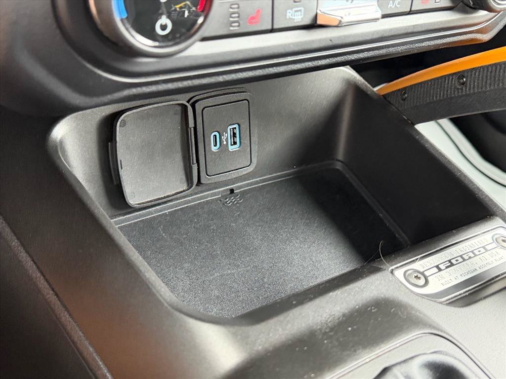 Used 2022 Green Ford Badlands image 28