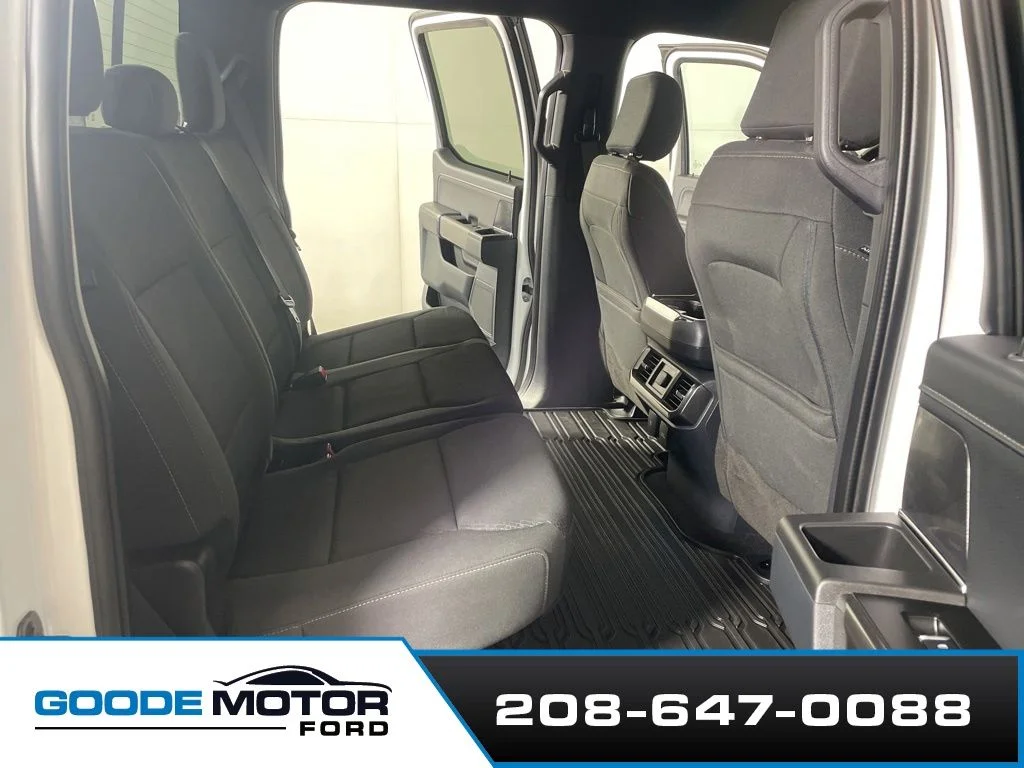 Certified Used 2023 Oxford White Ford XLT image 21