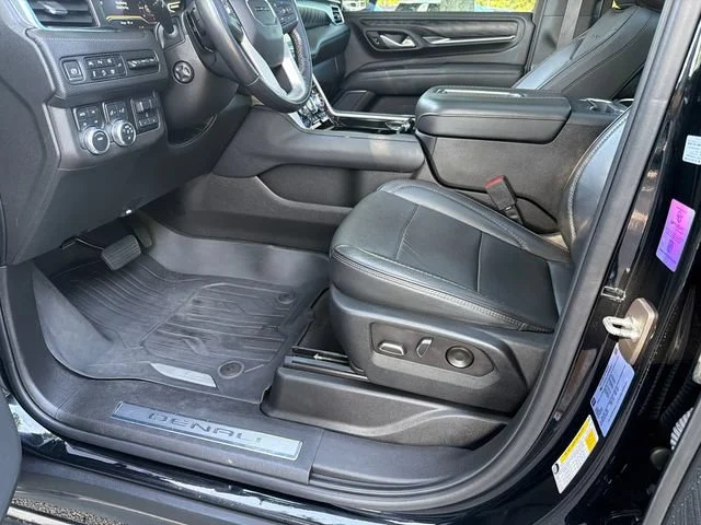 Used 2022 ONYX BLACK GMC Denali image 9