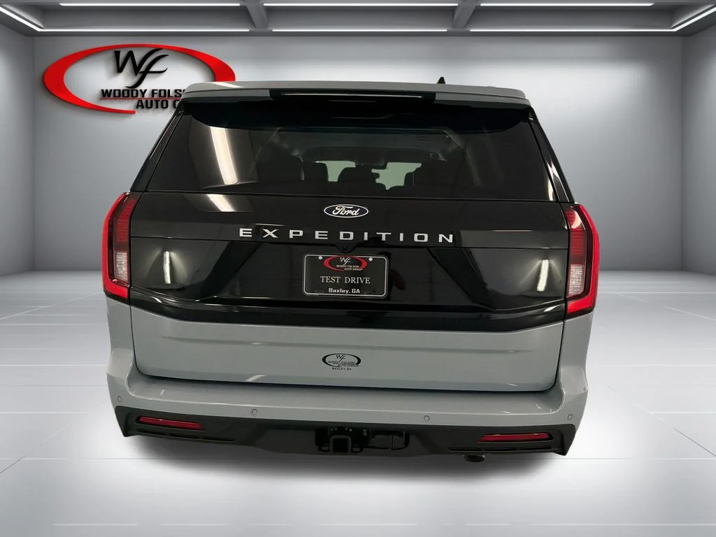 New 2027 Gray Ford Active image 7