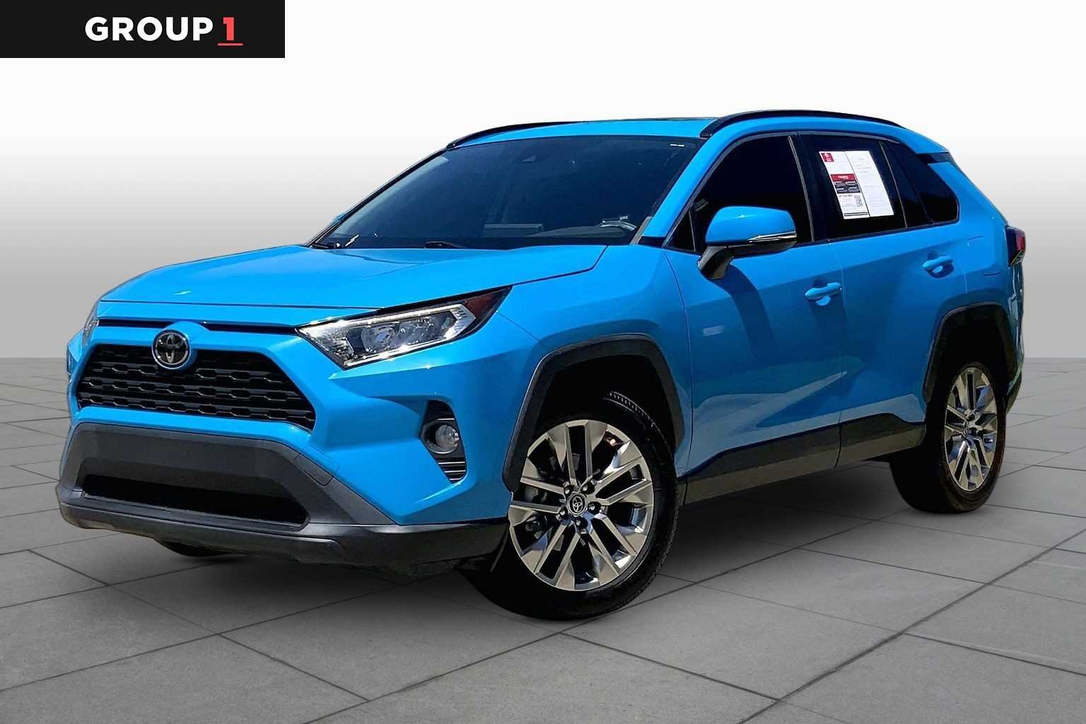 2019 Toyota RAV4 XLE Premium