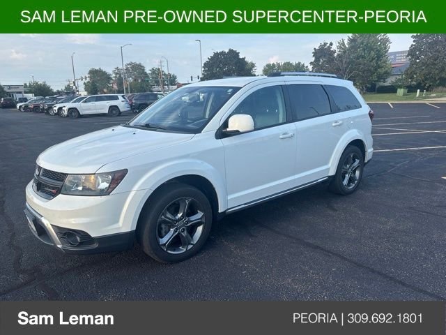 Used 2016 White Dodge Crossroad image 1