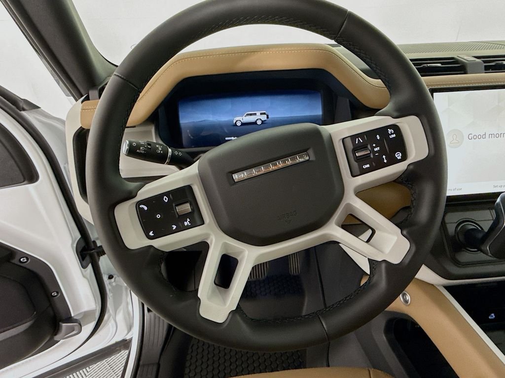 New 2026 Fuji White Land Rover S image 12