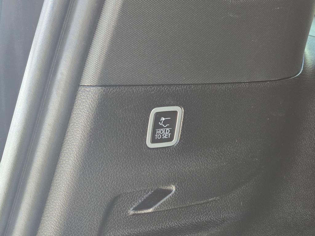 2024 Jeep Grand Wagoneer L Series III - Photo 27